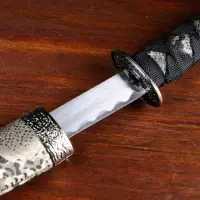 Макет оружия &laquo;Сувенирная катана на подставке&raquo;, бежевые ножны под змеиную кожу, 47 см