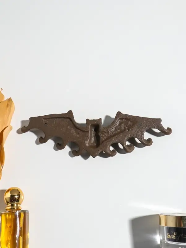 Крючки настенные &laquo;Летучая мышь&raquo;, ключница декоративная, чугун, 24.2&times;7.5&times;1.6
