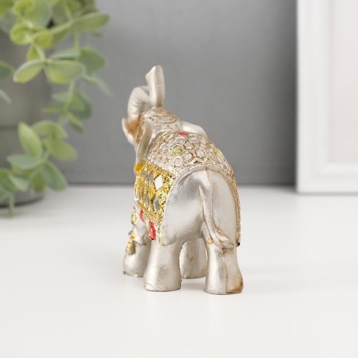 Сувенир полистоун зеркальные вставки (набор 7 шт) Сувенир полистоун зеркальные вставки (набор 7 шт) "Стадо слонов"11, 10, 8,5, 8, 7, 6,3;5,3см