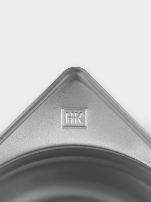 Гастроемкость 1/2x100 мм, 325x265x100 мм, толщина 0,8 мм Гастроемкость 1/2x100 мм, 325x265x100 мм, толщина 0,8 мм