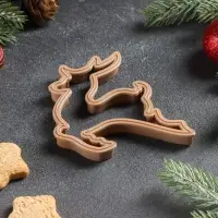 Форма для печенья новогодняя &laquo;Олень&raquo;, вырубка, штамп, 9.8&times;9.6&times;1.3 см, пластик, коричневая