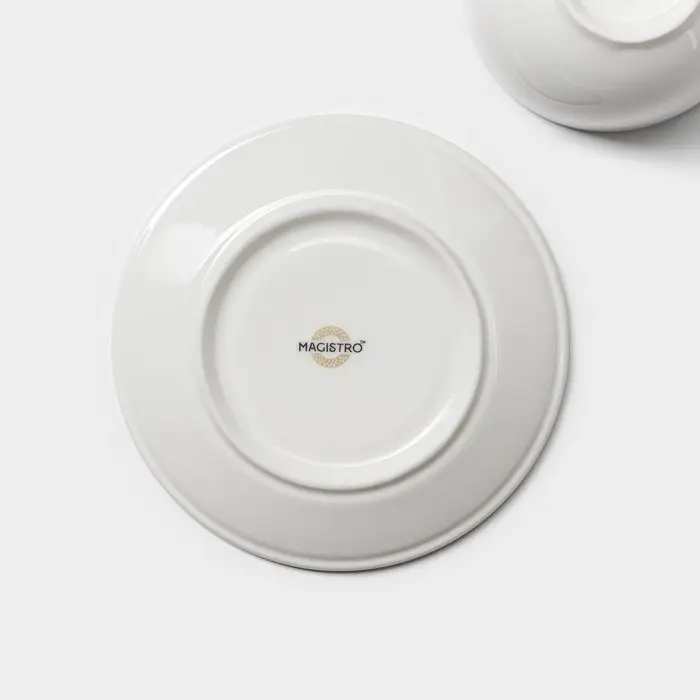 Чайная пара фарфоровая Magistro La Perle, 2 предмета: чашка 230 мл, блюдце d=15 см, цвет белый Чайная пара фарфоровая Magistro La Perle, 2 предмета: чашка 230 мл, блюдце d=15 см, цвет белый