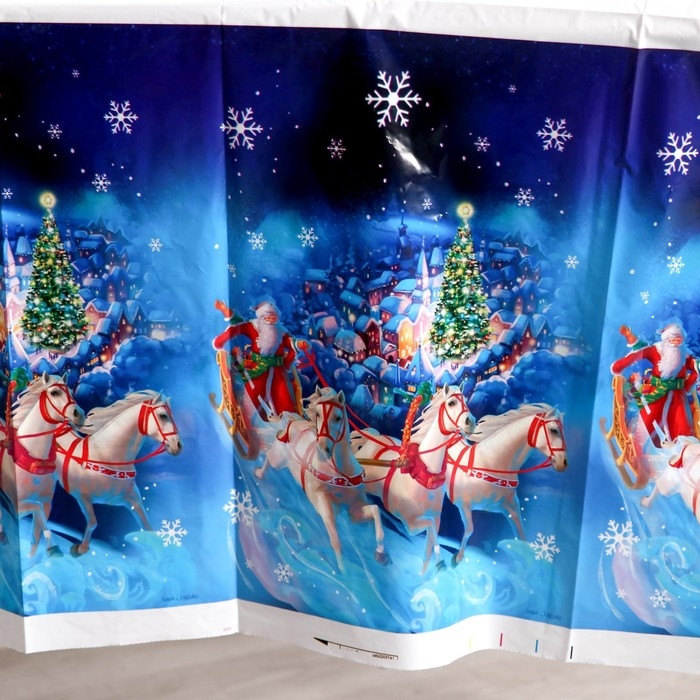 Новогодняя скатерть одноразовая, &laquo;Дед Мороз&raquo;, 137х180 см., на новый год