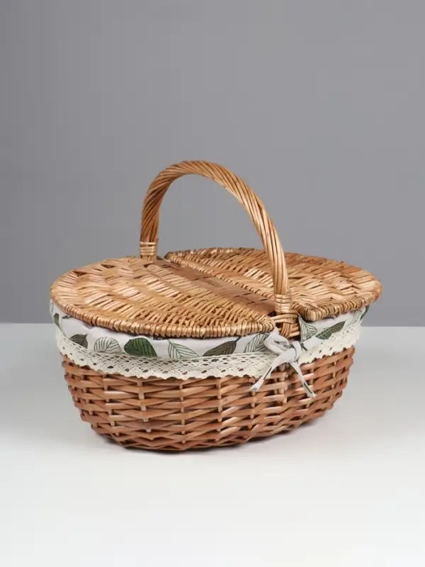 Плетёная корзина-лукошко, ткань внутри, 2 крышки, 35×28 см, высота 14.5 см, высота с ручкой 31 см, дно Плетёная корзина-лукошко, ткань внутри, 2 крышки, 35×28 см, высота 14.5 см, высота с ручкой 31 см, дно