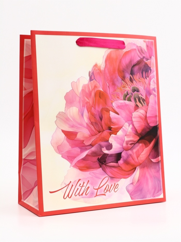 Пакет подарочный вертикальный "С Любовью", 26 × 32 × 12 см