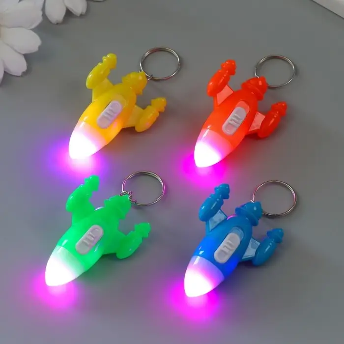 Фонарик свет на кольце  Фонарик свет на кольце "Ракета" LR41x3 шт МИКС 5х3х1,7 см