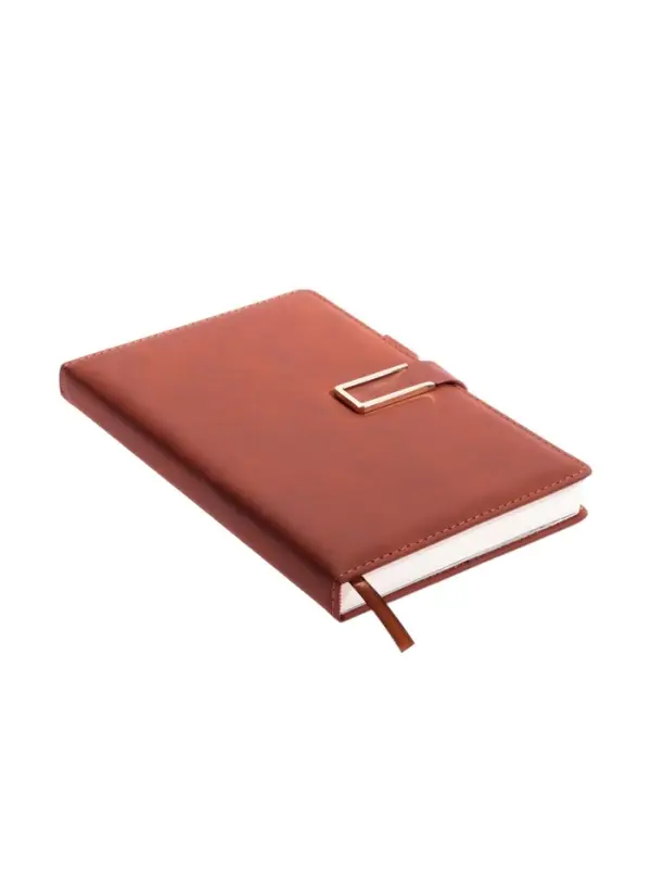 Ежедневник недатированный формат А5, с хлястиком, 128л, линия, пвх, Коричневый Ежедневник недатированный формат А5, с хлястиком, 128л, линия, пвх, Коричневый