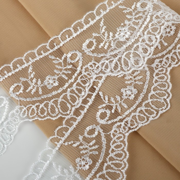 Кружево на сетке, 50 мм × 11 ± 1 м, цвет белый Кружево на сетке, 50 мм × 11 ± 1 м, цвет белый