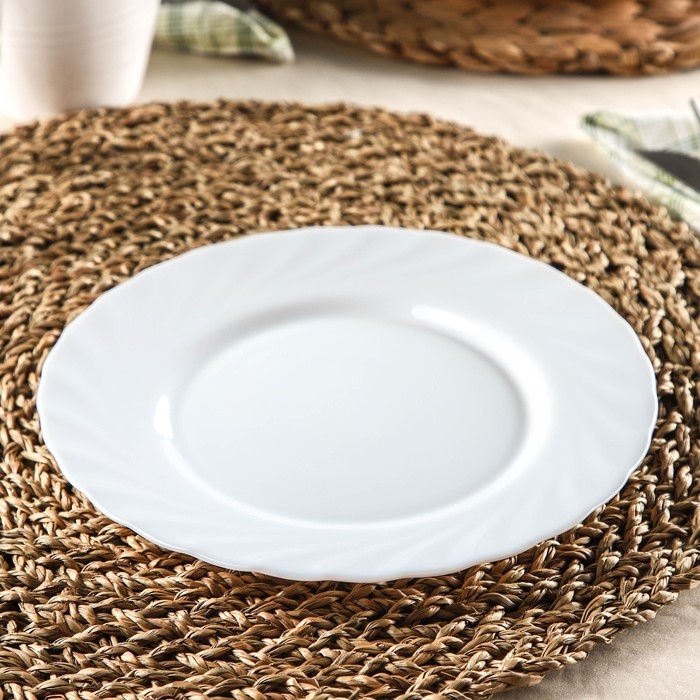 Тарелка десертная Luminarc Trianon, d=19.5 см, стеклокерамика, белая Тарелка десертная Luminarc Trianon, d=19.5 см, стеклокерамика, белая