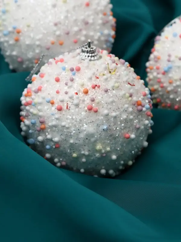 Набор шаров пластик d-8 см, 3 шт Набор шаров пластик d-8 см, 3 шт "Абель" колор