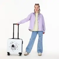 Чемодан детский на колёсах 39 л (S), на молнии, с кодовым замком, 4 колеса, белый