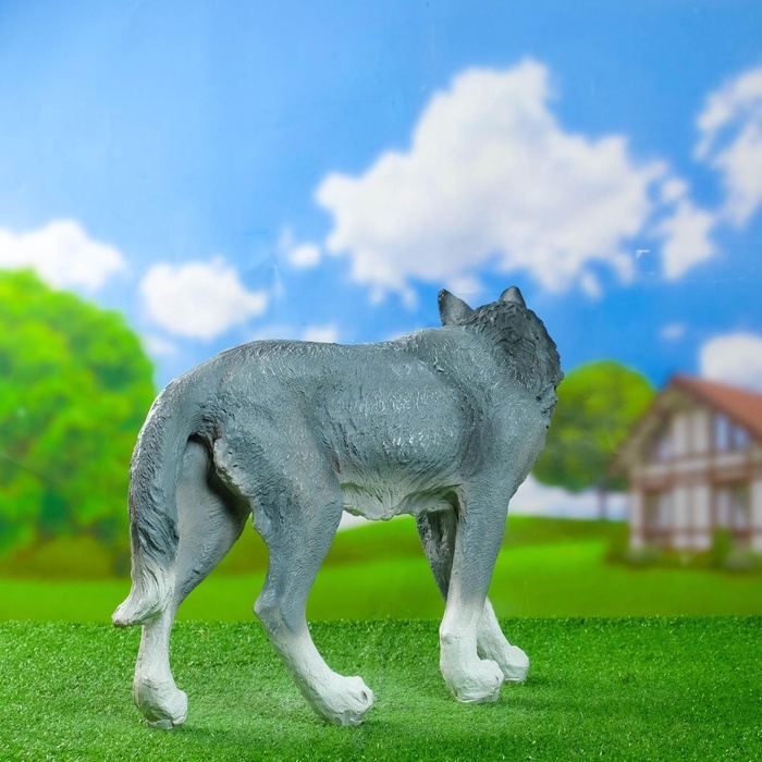 Садовая фигура из полистоуна «Волк», 43×21×58 см Садовая фигура из полистоуна «Волк», 43×21×58 см
