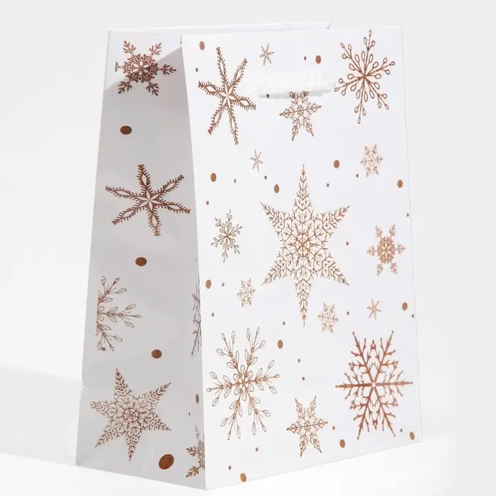 Пакет подарочный новогодний ламинированный «Снежинки», S 11.5 х 14.5 х 5.5 см Пакет подарочный новогодний ламинированный «Снежинки», S 11.5 х 14.5 х 5.5 см