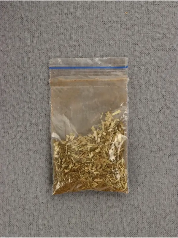 Когтеточка  Когтеточка "Столбик" Lowcost ковролиновая с игрушкой,  35 х 35 х 85 см, микс цветов