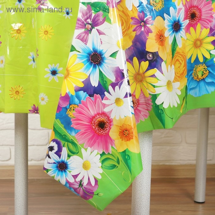 Скатерть &laquo;Цветочная поляна&raquo;, 120х220 см, 35 мкм