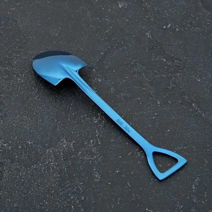 Ложка десертная из нержавеющей стали Magistro «Лопата», длина 15,5 см, форма овальная, цвет синий Ложка десертная из нержавеющей стали Magistro «Лопата», длина 15,5 см, форма овальная, цвет синий