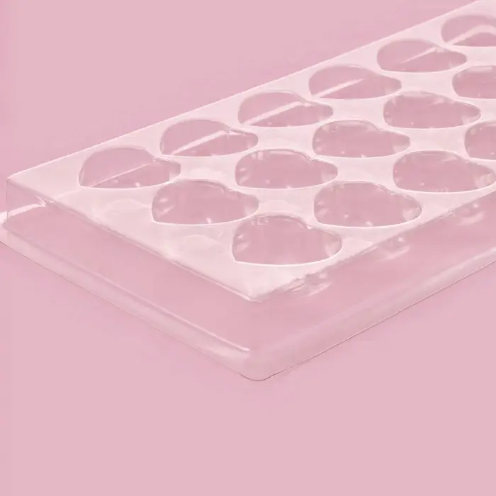 Форма для шоколада и конфет «Сердца», 18 ячеек, 22×11 см, прозрачная