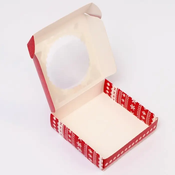 Подарочная коробка сборная с окном «Вязанка», 11.5×11.5×3 см Подарочная коробка сборная с окном «Вязанка», 11.5×11.5×3 см