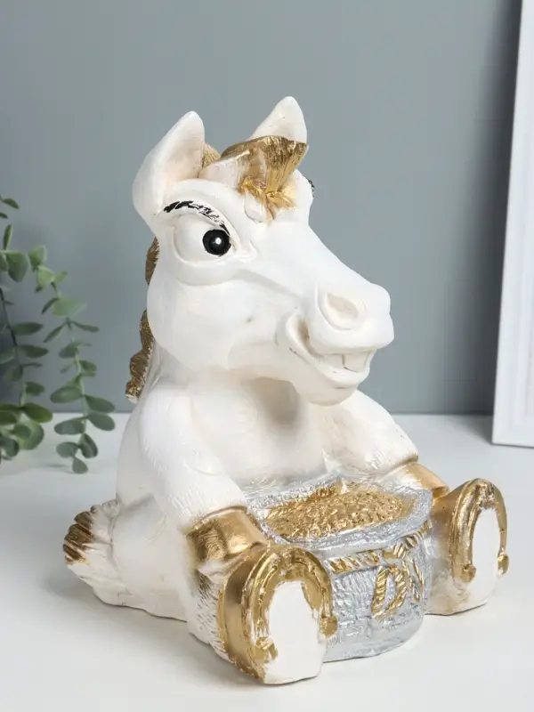 Копилка Копилка "Конь с мешком" 28х22х22 см, белый с золотом