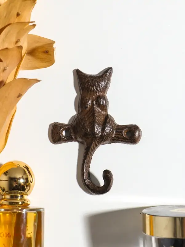 Крючок настенный &laquo;Котёнок&raquo;, ключница декоративная, чугун, 7.2&times;1.8&times;10 см