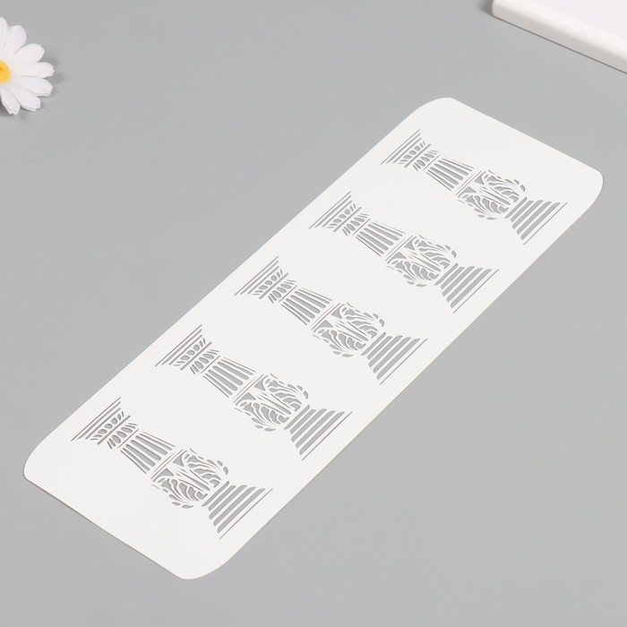 Трафарет бордюрный пластиковый Трафарет бордюрный пластиковый "Колонны", 11х32 см