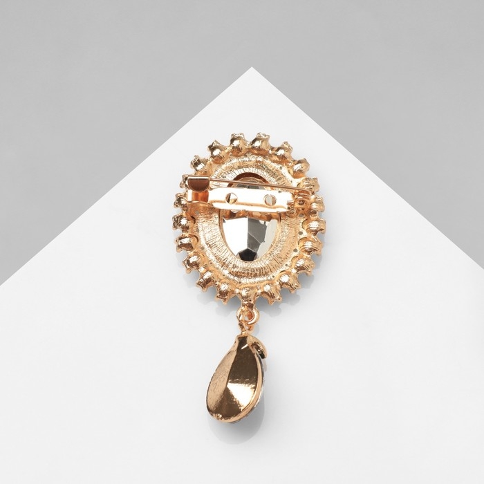 Брошь «Овал» с каплей, цвет зелёный в золоте Брошь «Овал» с каплей, цвет зелёный в золоте