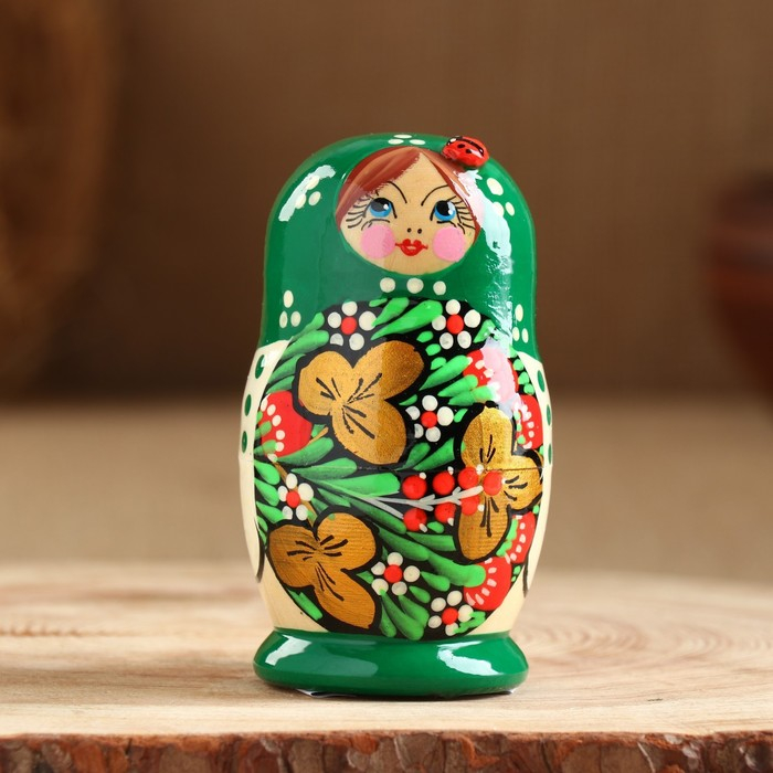 Матрёшка «Божья коровка», зелёное платье, 5 кукольная, 10-12 см