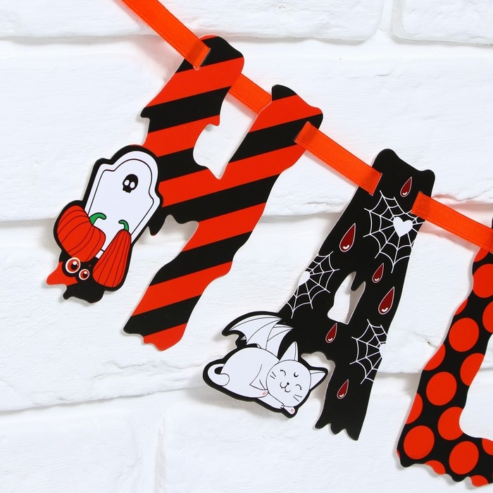 Гирлянда на ленте на Хэллоуин «Happy Halloween», кошка-вампир, длина 250 см. Гирлянда на ленте на Хэллоуин «Happy Halloween», кошка-вампир, длина 250 см.