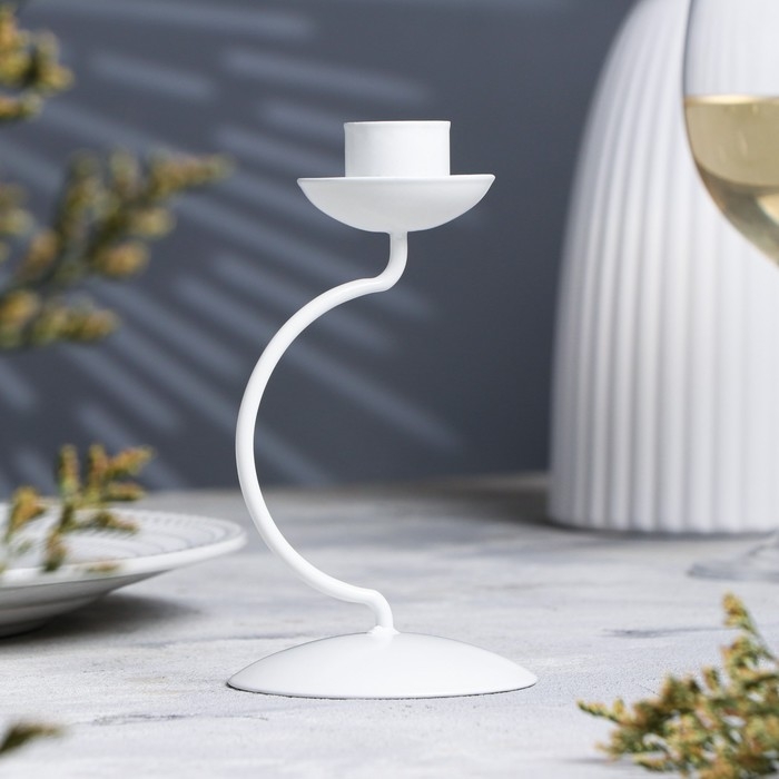 Подсвечник металл на 1 свечу  Подсвечник металл на 1 свечу "Моно", 14х7,3 см, белый