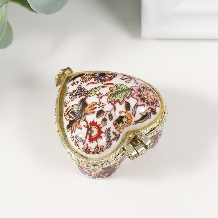 Шкатулка керамика сердце "Цветник" 4,1х4,2х2,4 см