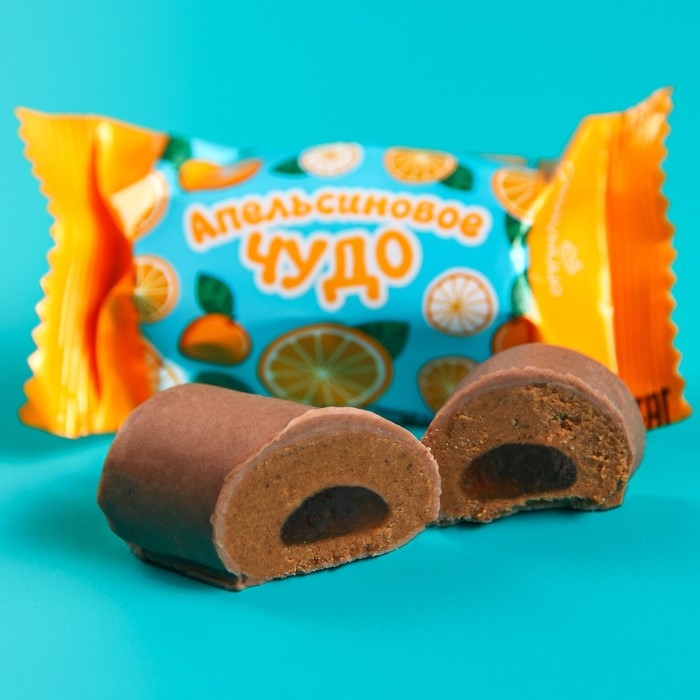 Конфеты в коробочке «Новогодняя посылка», 150 г Конфеты в коробочке «Новогодняя посылка», 150 г