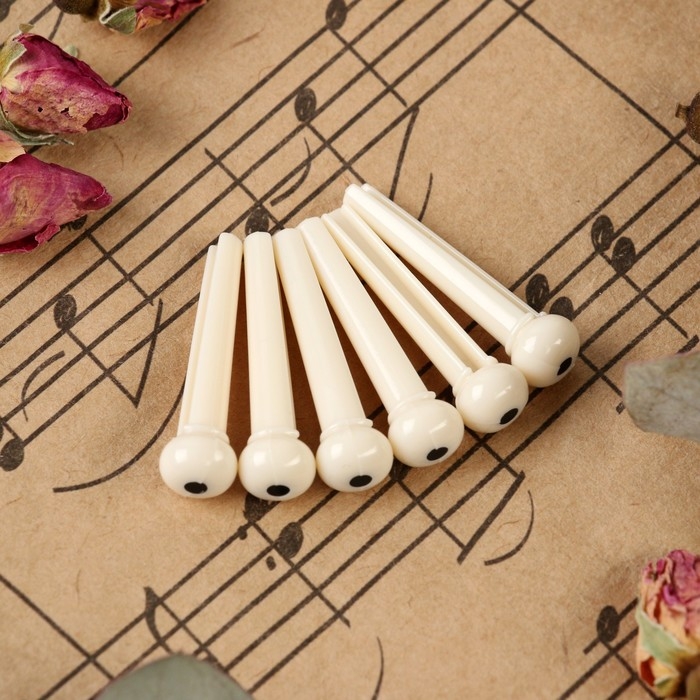 Набор фиксаторов струн Music life, 6 штук, 32х8 мм, белый Набор фиксаторов струн Music life, 6 штук, 32х8 мм, белый