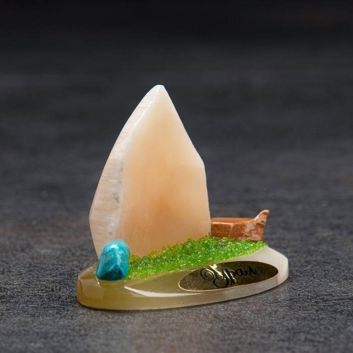 Сувенир  Сувенир "Горка Урал", селенит, минералы