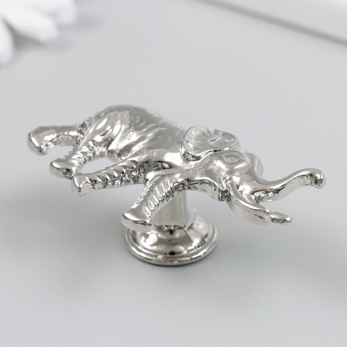 Ручка для шкатулки металл Ручка для шкатулки металл "Индийский слон" серебро 3,3х5,8 см