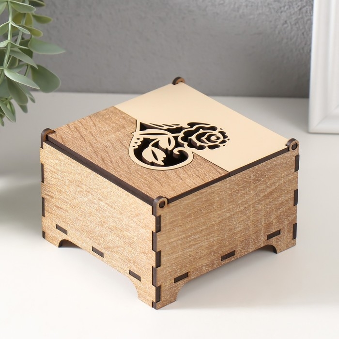 Шкатулка комбинированная  Шкатулка комбинированная "Цветок в сердце" 10,5х10х7 см