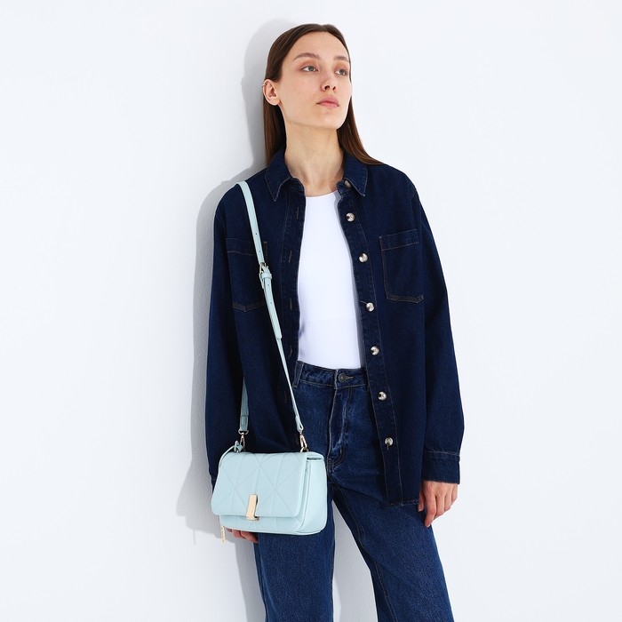 Сумка-мессенджер на магнитах, цвет голубой Сумка-мессенджер на магнитах, цвет голубой