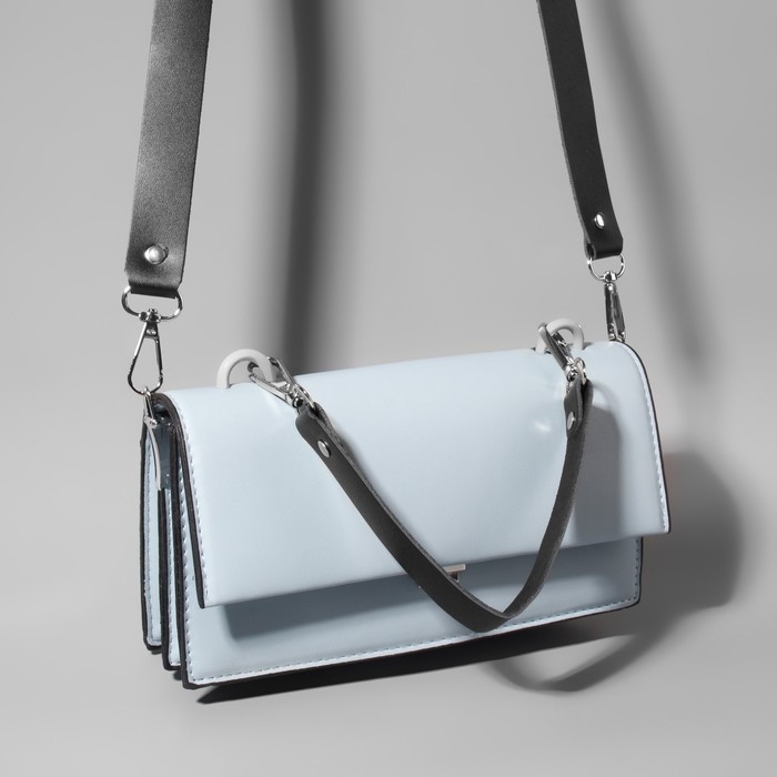 Ручка для сумки из натуральной кожи, с карабинами, 30 ± 2 см × 2,5 см, цвет чёрный/серебряный Ручка для сумки из натуральной кожи, с карабинами, 30 ± 2 см × 2,5 см, цвет чёрный/серебряный