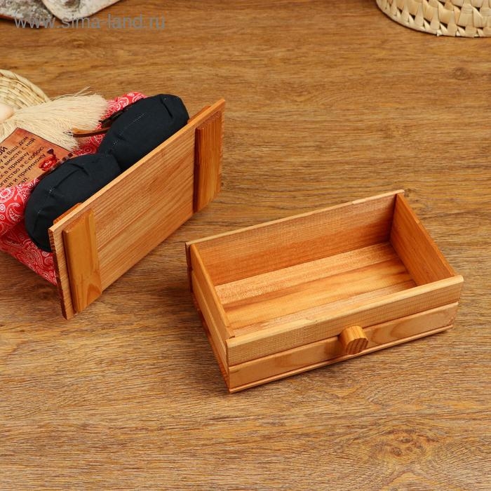 Оберег - домовой Оберег - домовой "Берендей в шляпе, сидит на сундуке", h = 32 см, микс