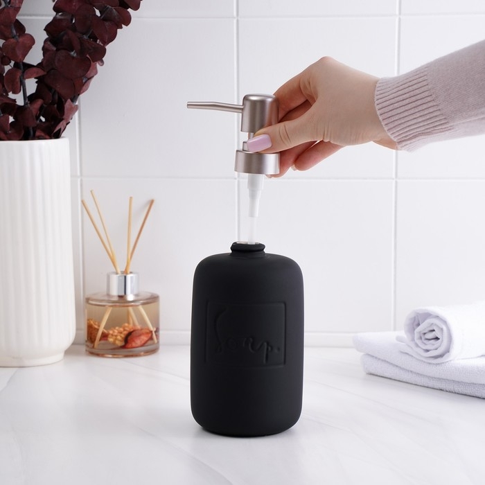 Дозатор для жидкого мыла SAVANNA Do it soft, 420 мл, цвет чёрный Дозатор для жидкого мыла SAVANNA Do it soft, 420 мл, цвет чёрный