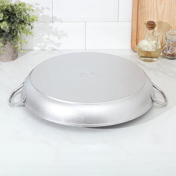 Сковорода алюминиевая, d=36 см, две ручки Сковорода алюминиевая, d=36 см, две ручки