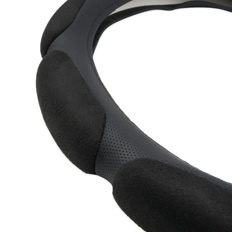 Спонжевая оплетка руля AVS SP-526M-B ( размер M, черный) 10 подушечек - Серия "Sponge"