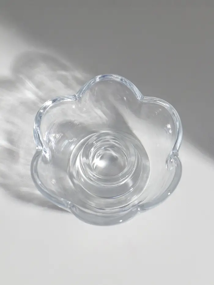 Подсвечник стекло на 1 свечу "Цветок" прозрачный d=2 см 9х9х4 см