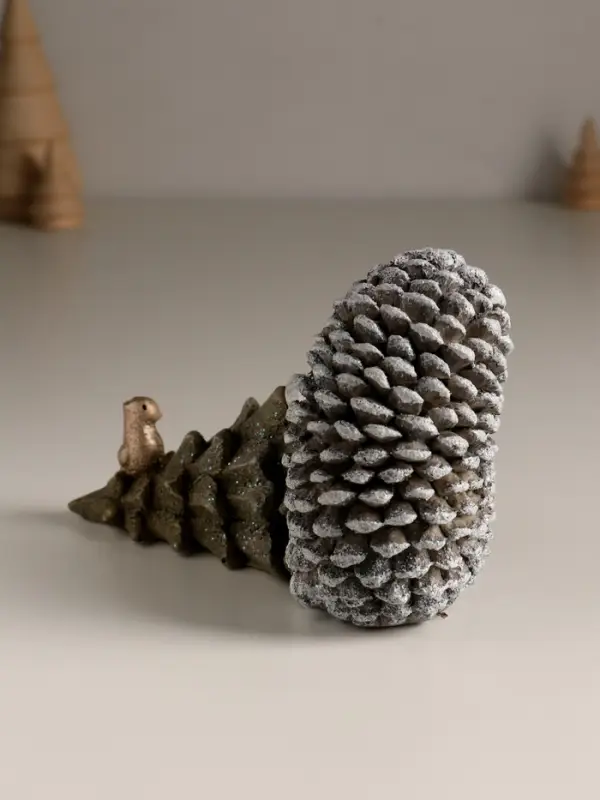 Сувенир полистоун  Сувенир полистоун "Ёжик несёт елочку с птичкой" 14,5х7х9 см