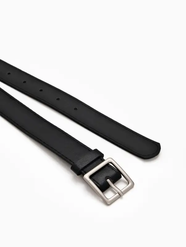 Ремень жен 05-01-02-01, Июнь2508, 3*0,3*110 см, без винта, пряж мат металл, 1 прокол, черн   1090314