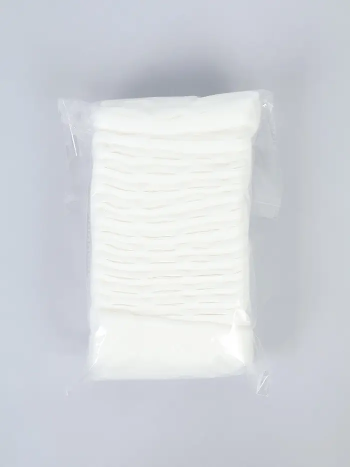 Вата, Артикул VHV-100 ,100 грамм, лента зиг-заг, хлопок/вискоза, с перфорацией, 70 шт. в коробе 1099