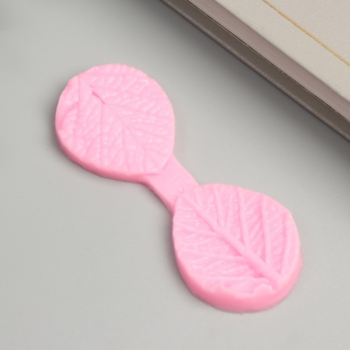 Молд силикон Молд силикон "Листочки" 2 предмета 0,8х9х3,5 см