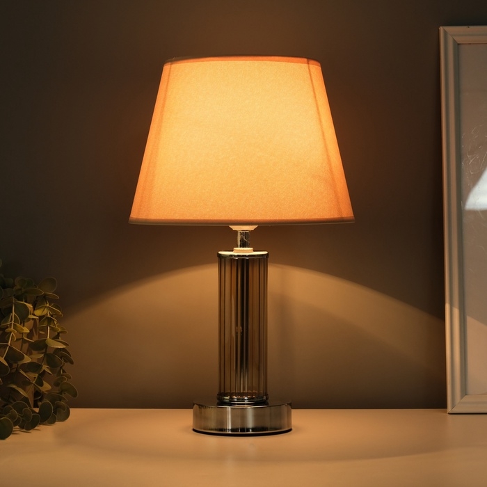 Лампа настольная Лампа настольная "Арабеска" 1х40Вт Е27 хром/бежевый 22х22х36см