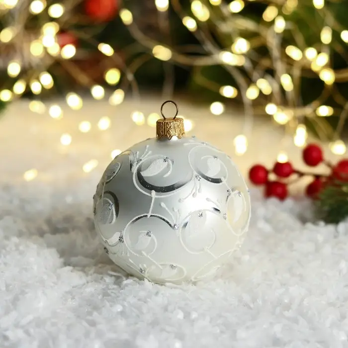 Шар новогодний  "Часы"  h- 8 см