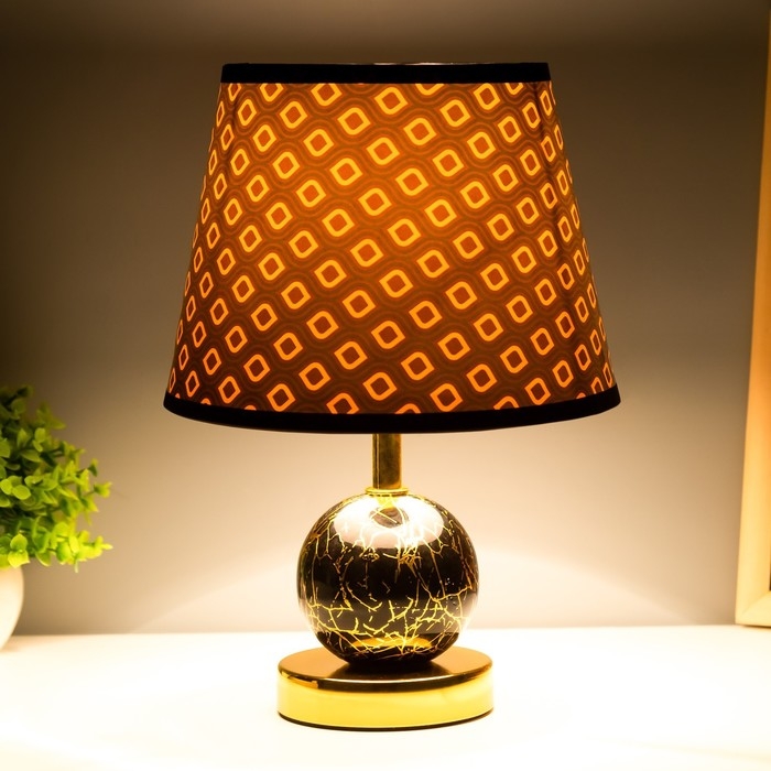 Настольная лампа Настольная лампа "Амалия" E14 40Вт черный золото 20х20х30 см RISALUX