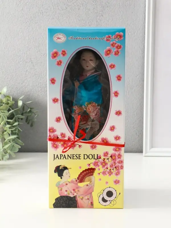 Кукла коллекционная &laquo;Японка в шелковом голубом кимоно с флейтой&raquo;, 30&times;12.5&times;12.5 см